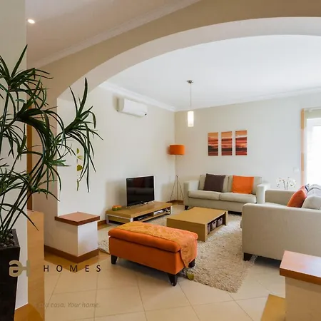 Greice Homes 2 Bedroom Luxury Victoria Boulevard Appartement *